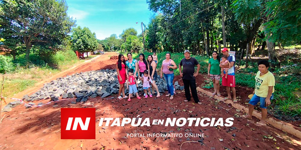 VECINOS DE SAN PEDRO CURUPAYTY PROTESTAN POR ABANDONO DE OBRA MUNICIPAL ...