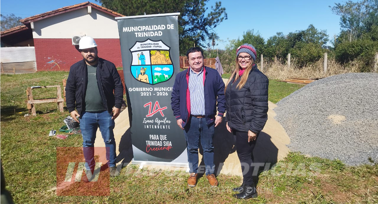AVANZA CON OBRAS DE INFRAESTRUCTURA EN LA ESCUELA 4471 DEL B° SAN MIGUEL EN TRINIDAD