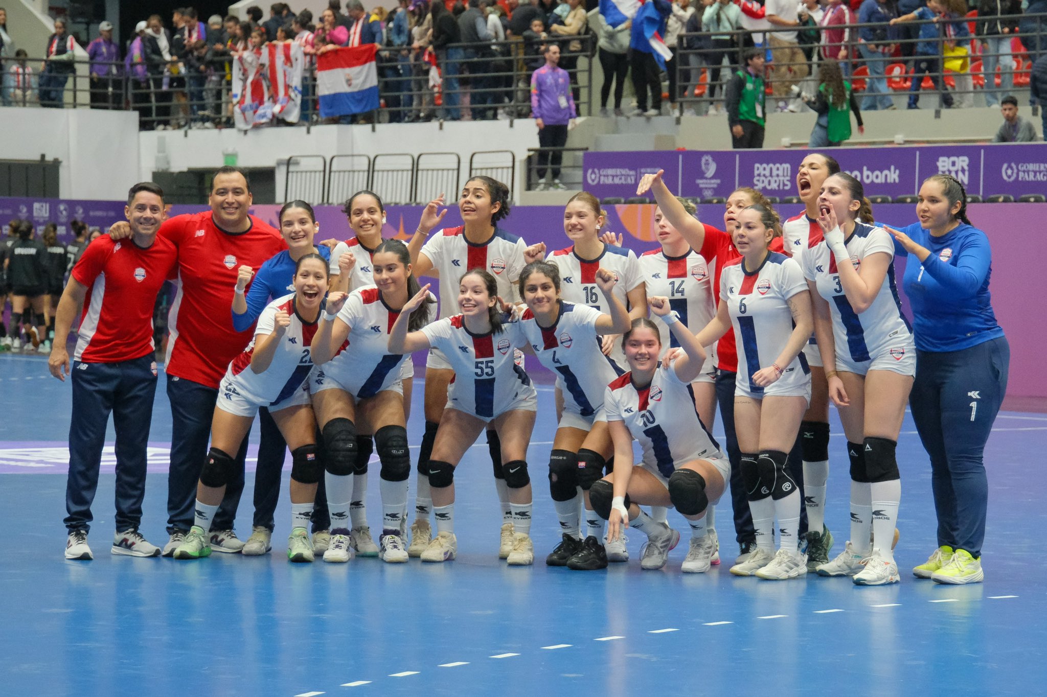 REMO Y ESGRIMA REPITEN PODIO, FIORELLA GATTI ASEGURA BRONCE Y EL BALONMANO SE PERFILA