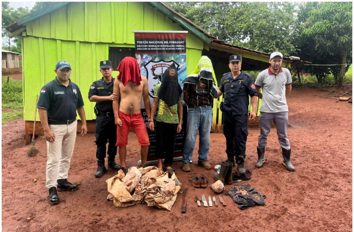 APREHENDEN A TRES PERSONAS E INCAUTAN CARNE VACUNA EN CAPITÁN MEZA