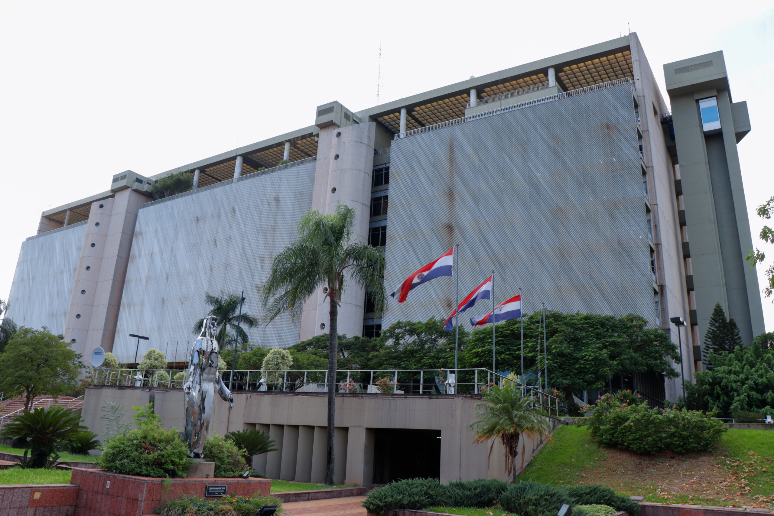 BCP PROYECTA UN 2026 CON CRECIMIENTO SUPERIOR AL 4% Y UNA INFLACIÓN CONTROLADA