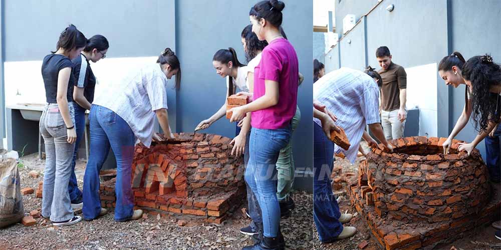 FUTUROS ARQUITECTOS DE LA UNAE RESCATAN TÉCNICAS TRADICIONALES CON LA CONSTRUCCIÓN DE UN TATAKUA EN SEMANA SANTA