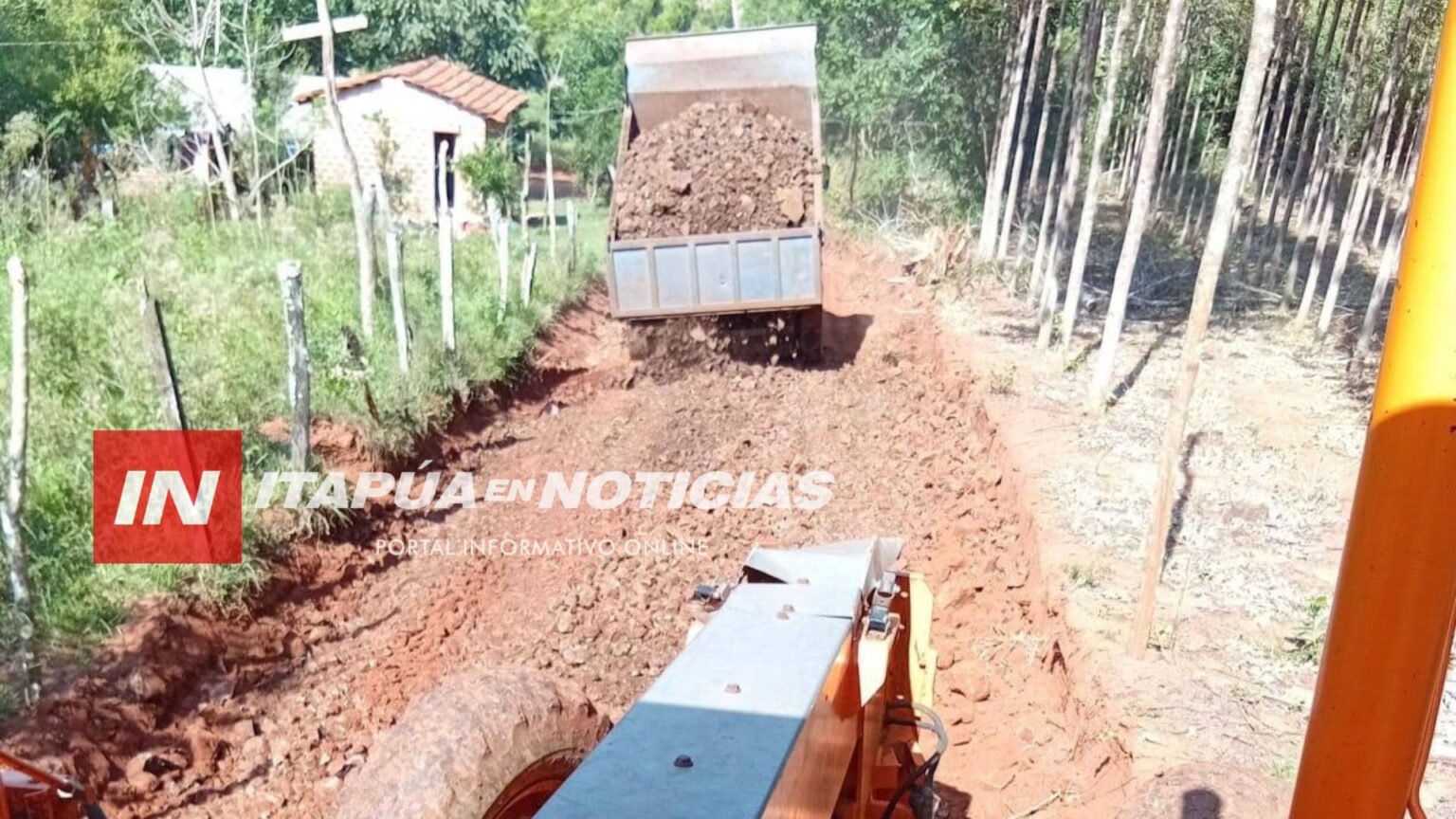 TRINIDAD: AVANZAN OBRAS VIALES EN TRINIDAD CON PERFILADO Y CARGA DE ...