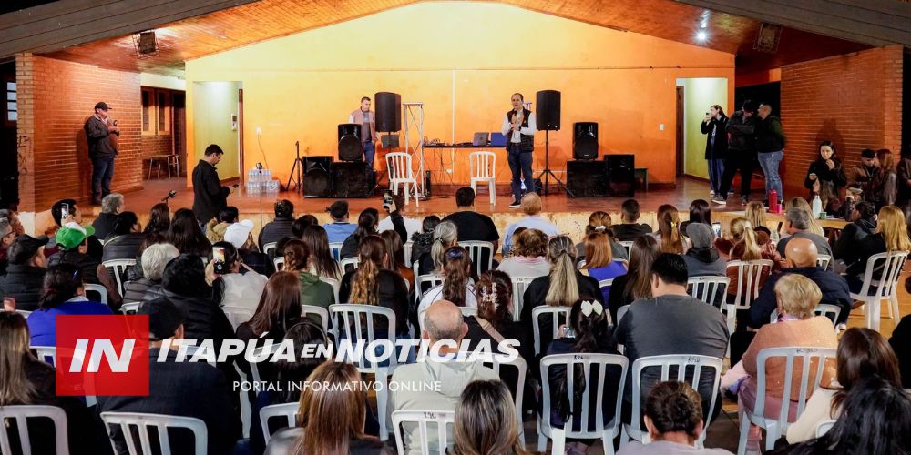 CARLOS PEREIRA ACELERA EN EL TRAMO FINAL Y YA PREPARA SU ESTRUCTURA PARA EL 4 DE OCTUBRE CARLOS PEREIRA ACELERA EN EL TRAMO FINAL Y YA PREPARA SU ESTRUCTURA PARA EL 4 DE OCTUBRE